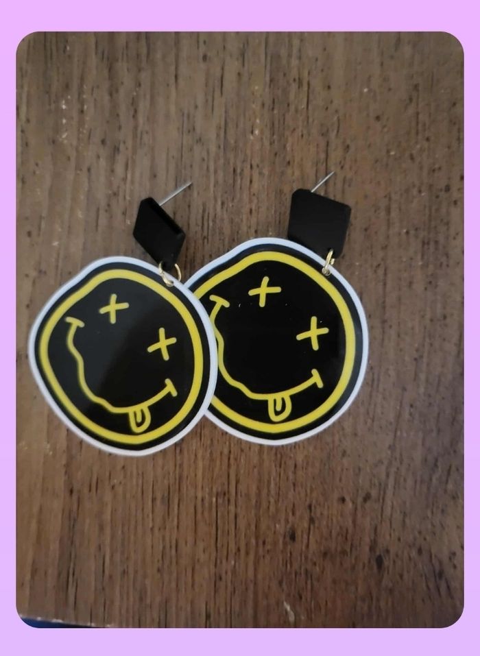 Boucles d'oreilles Nirvana