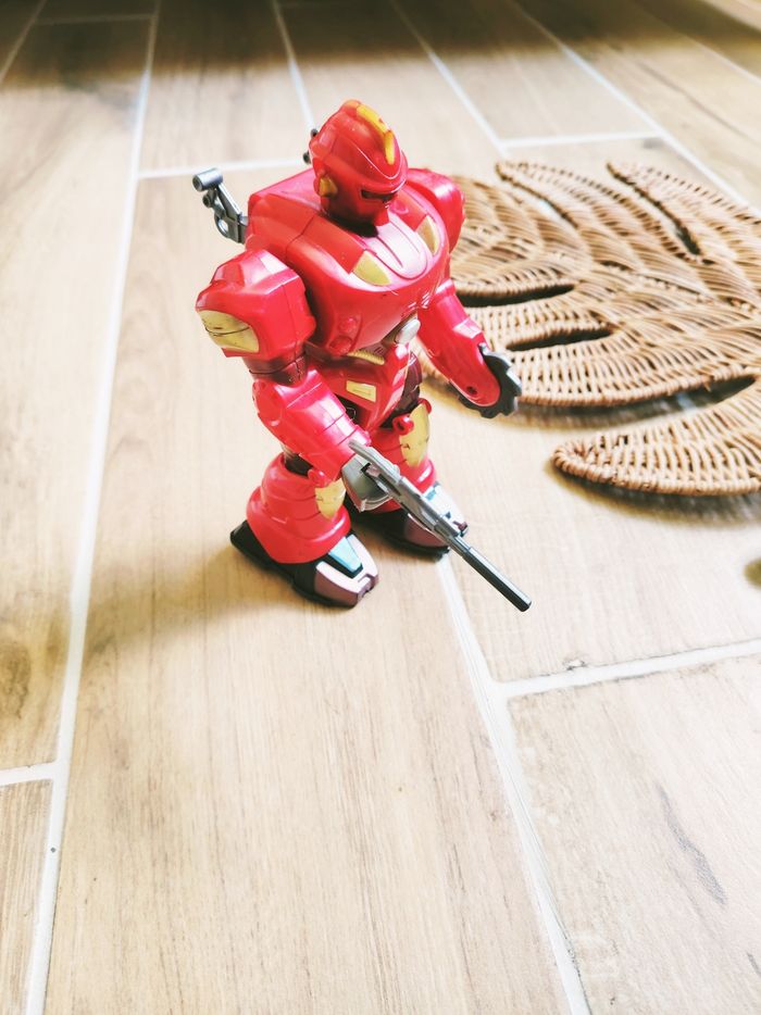 🤖 Robot Super hero space fighter marque Kids world - photo numéro 2