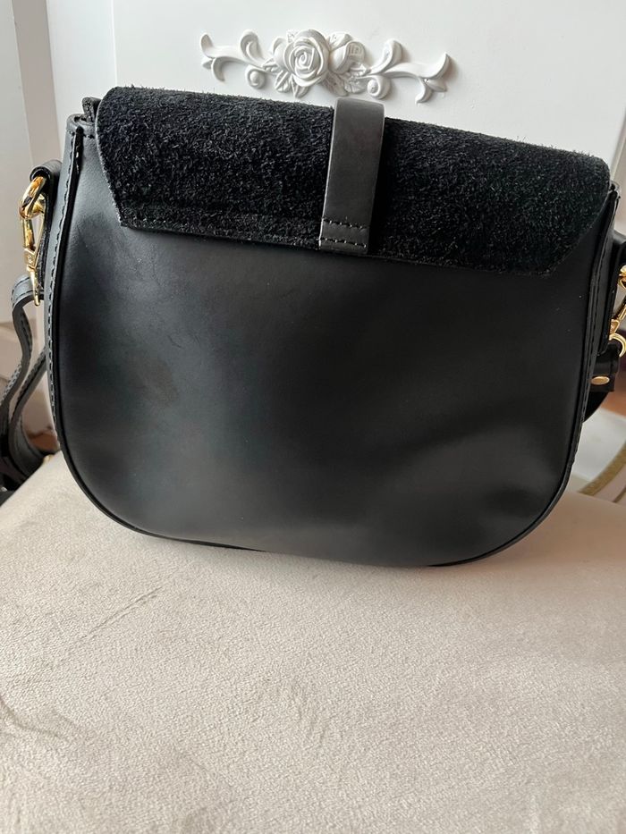 Sac besace bandoulière cuir et suédine noir made in italy TBE 👜 - photo numéro 2