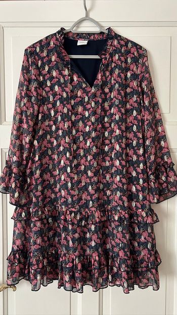 Robe Jacqueline de Young