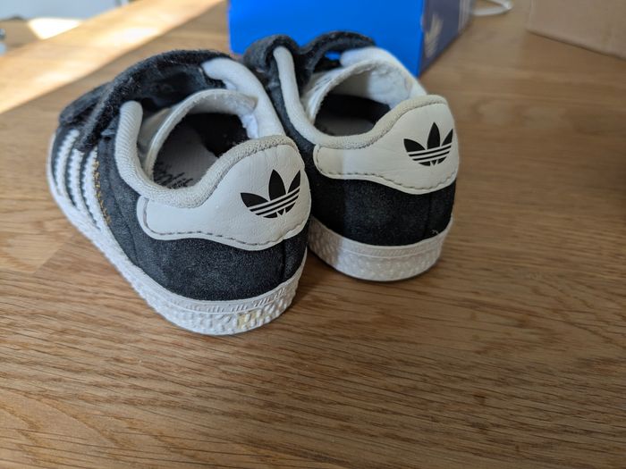 Baskets Gazelle Adidas Noires 21 - photo numéro 2