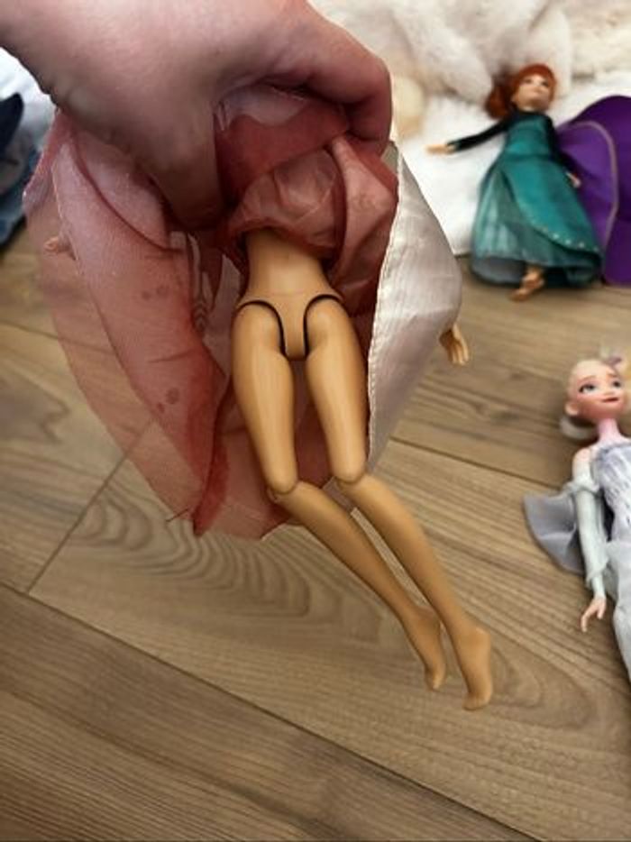 Poupées reine des neiges - photo numéro 7