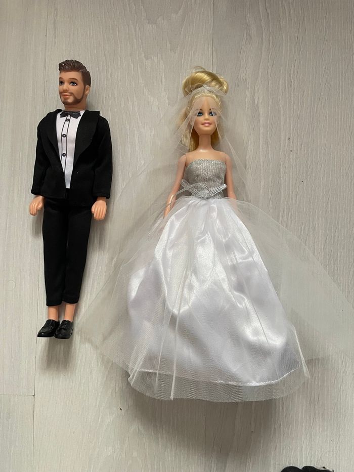 Couple poupée mariée mariage