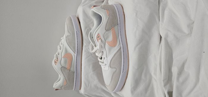 Baskets femme Nike SB Alleyoop taille 42.5