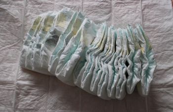 Couches pampers taille 2 