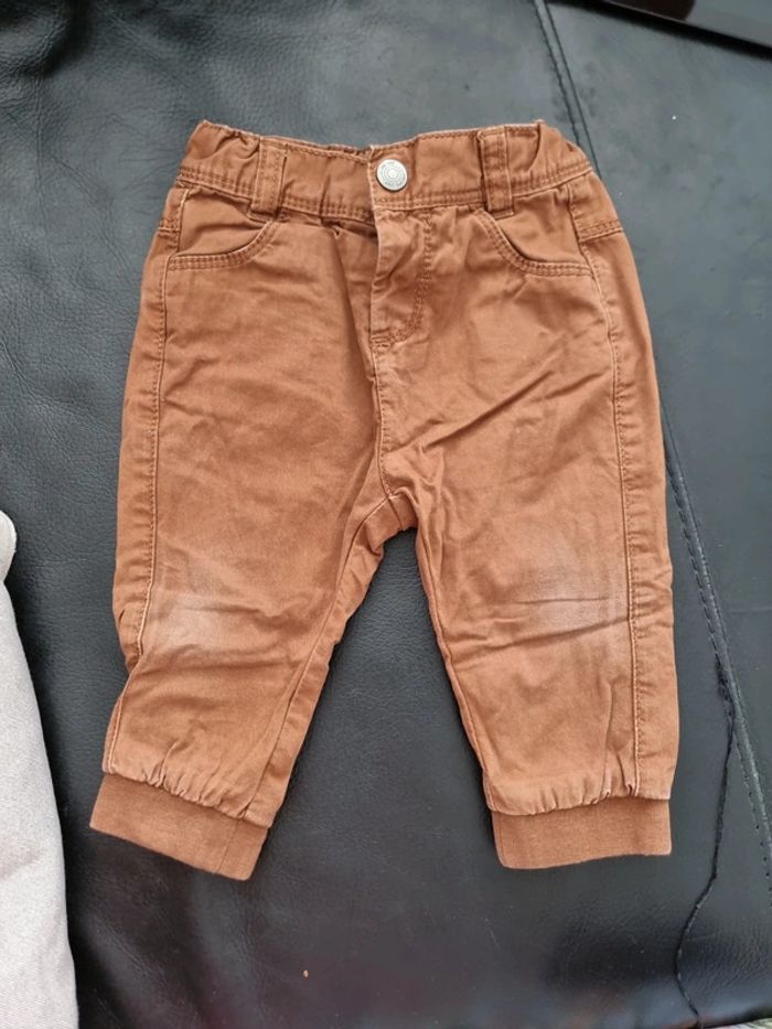 Pantalons - photo numéro 3