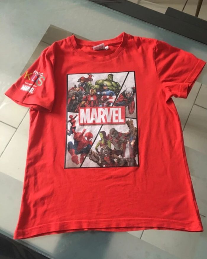 T-shirt 12 ans Marvel / collab Fnac kids