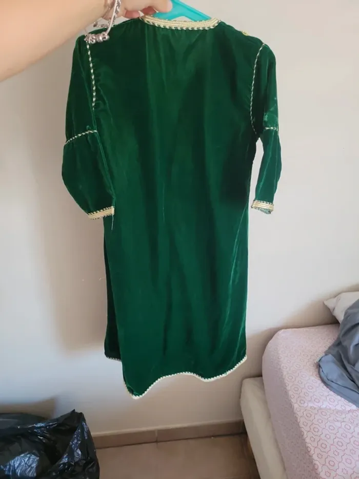 Robe traditionnelle 5/6 ans - photo numéro 4