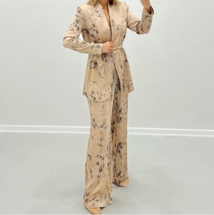 Ensemble veste pantalon Taille 36 neuf avec étiquette