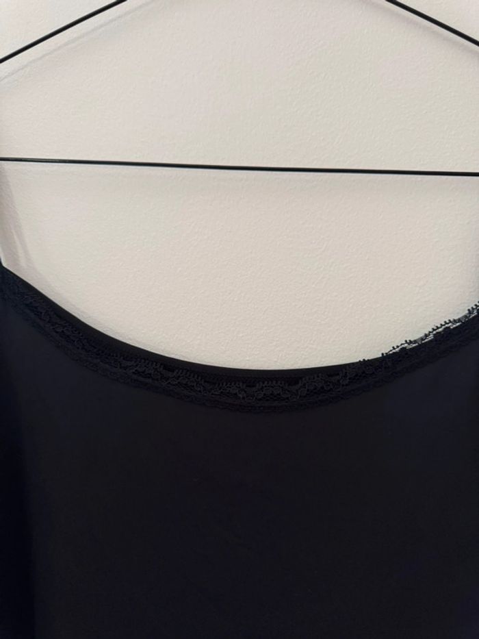 Débardeur noir - photo numéro 2