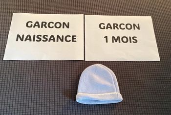 Bonnet naissance 1 mois