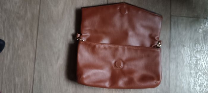 Pochette marron et doré