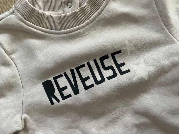 Sweat rêveuse - photo numéro 2