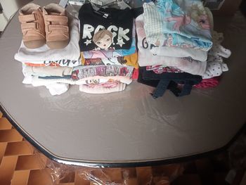 Vêtements petite fille de 2 ans a 5ans