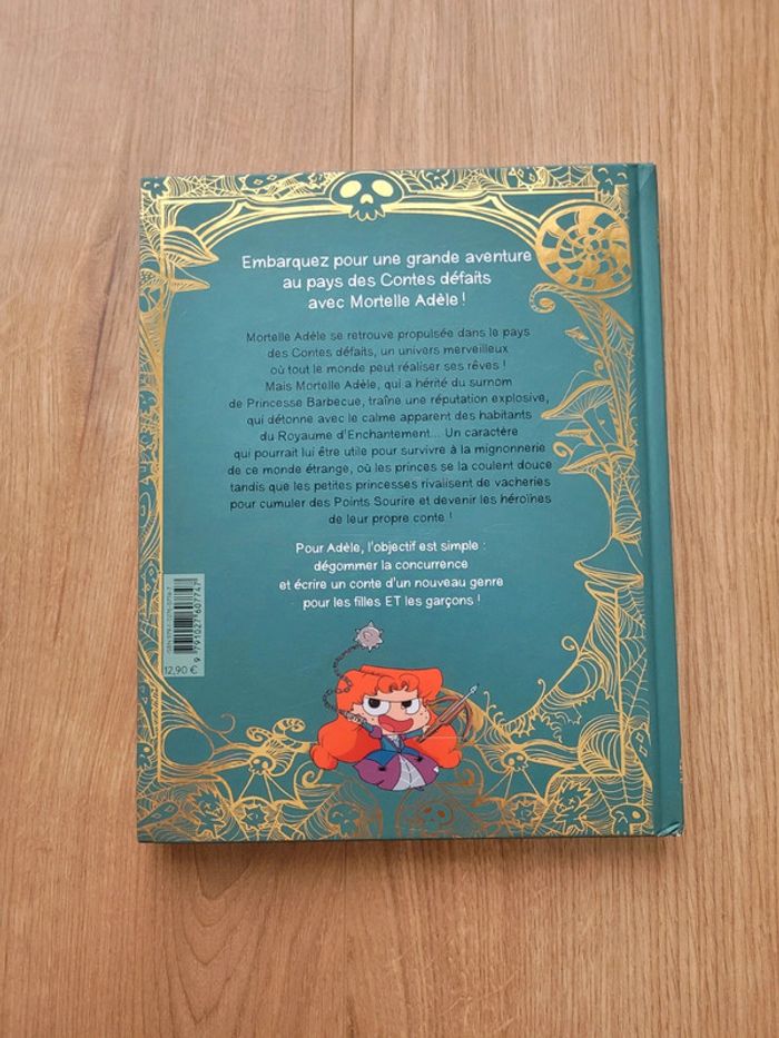 Livre Mortelle Adèle - photo numéro 2