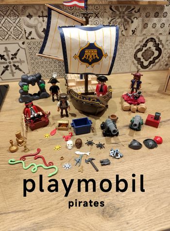 Playmobil pirates lot