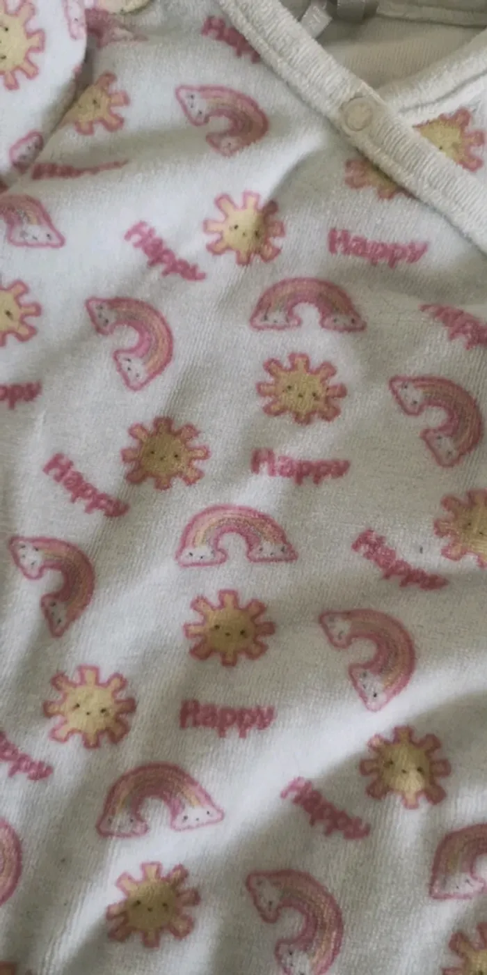 Pyjama 1 mois - photo numéro 3