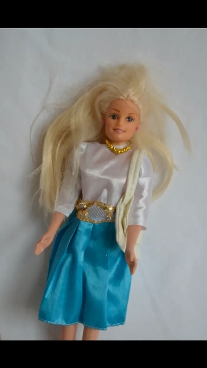 Lot barbie - photo numéro 3