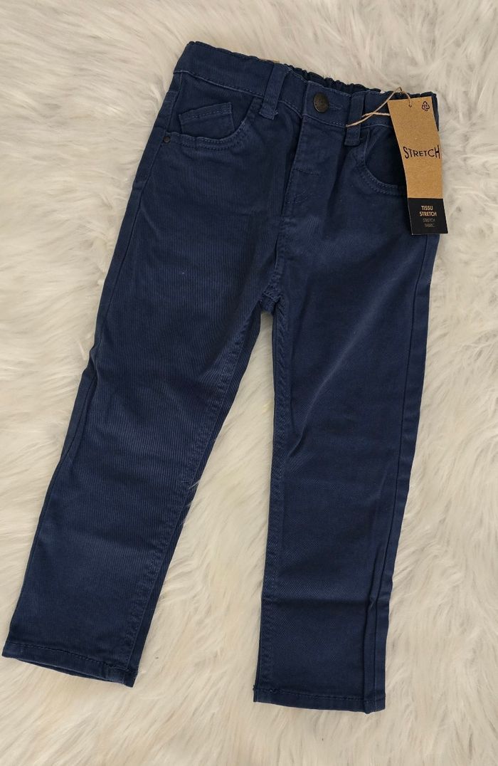 Neufs (non portés) 🏷🏷💙🥰🤩teeshirt ml et pantalon slim 36mois/3ans garçon - photo numéro 4