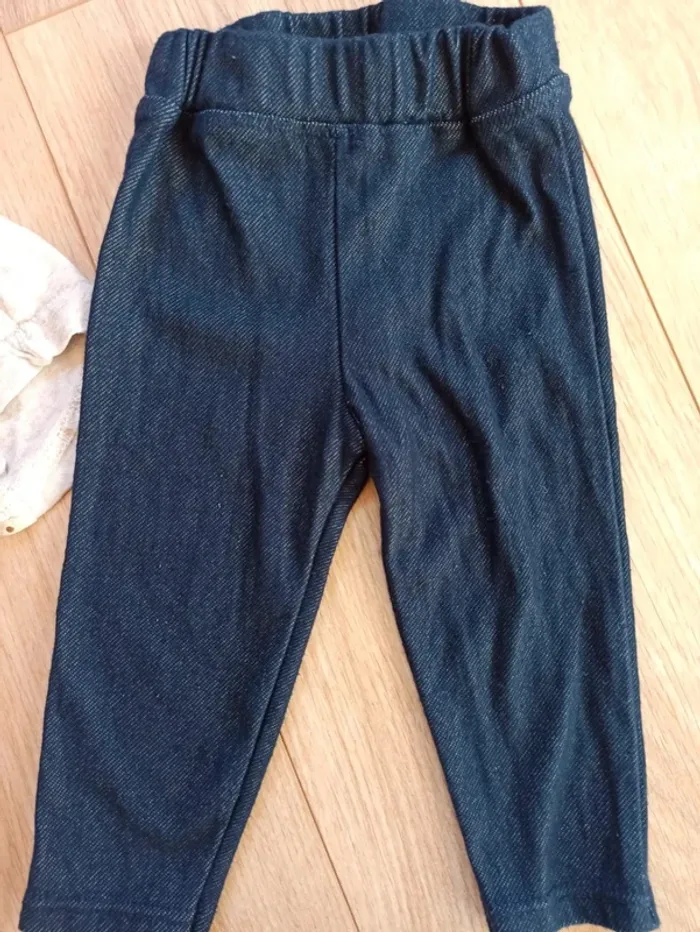 Ensemble leggings et t-shirt manches longues - photo numéro 2