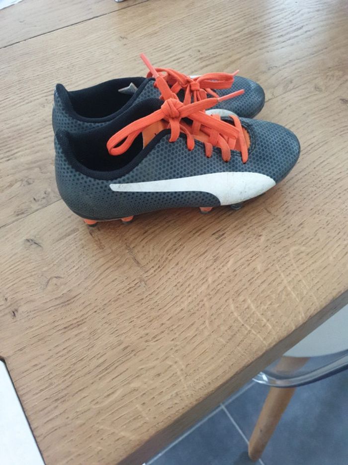 Chassures de foot puma 30 - photo numéro 2