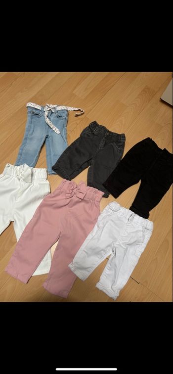 4 jean et 2 pantalon 3 mois bébé