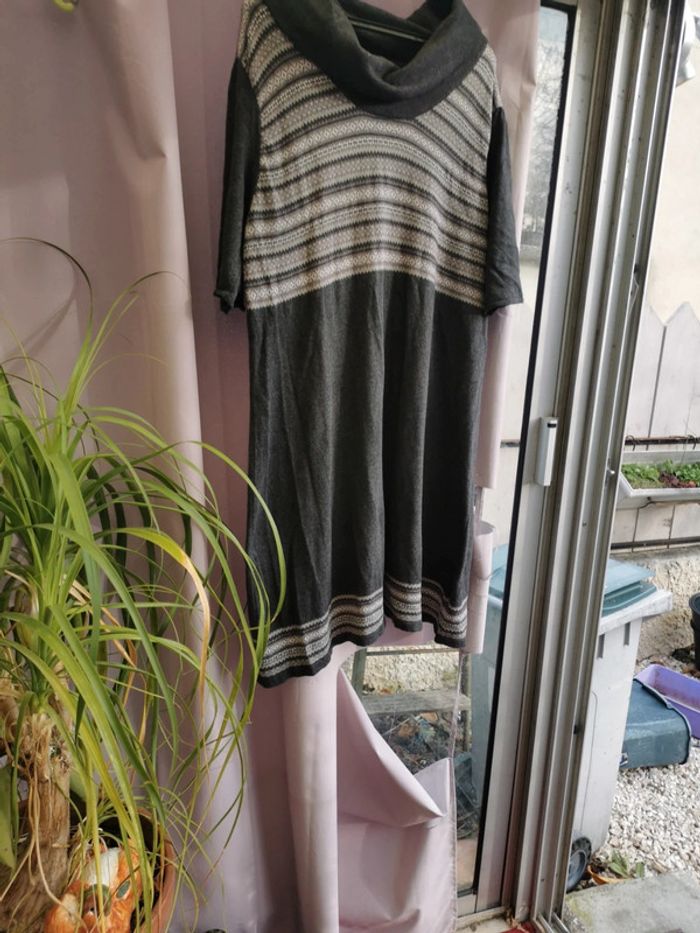 Jolie robe Fashion + t 50 /52 angora - photo numéro 2