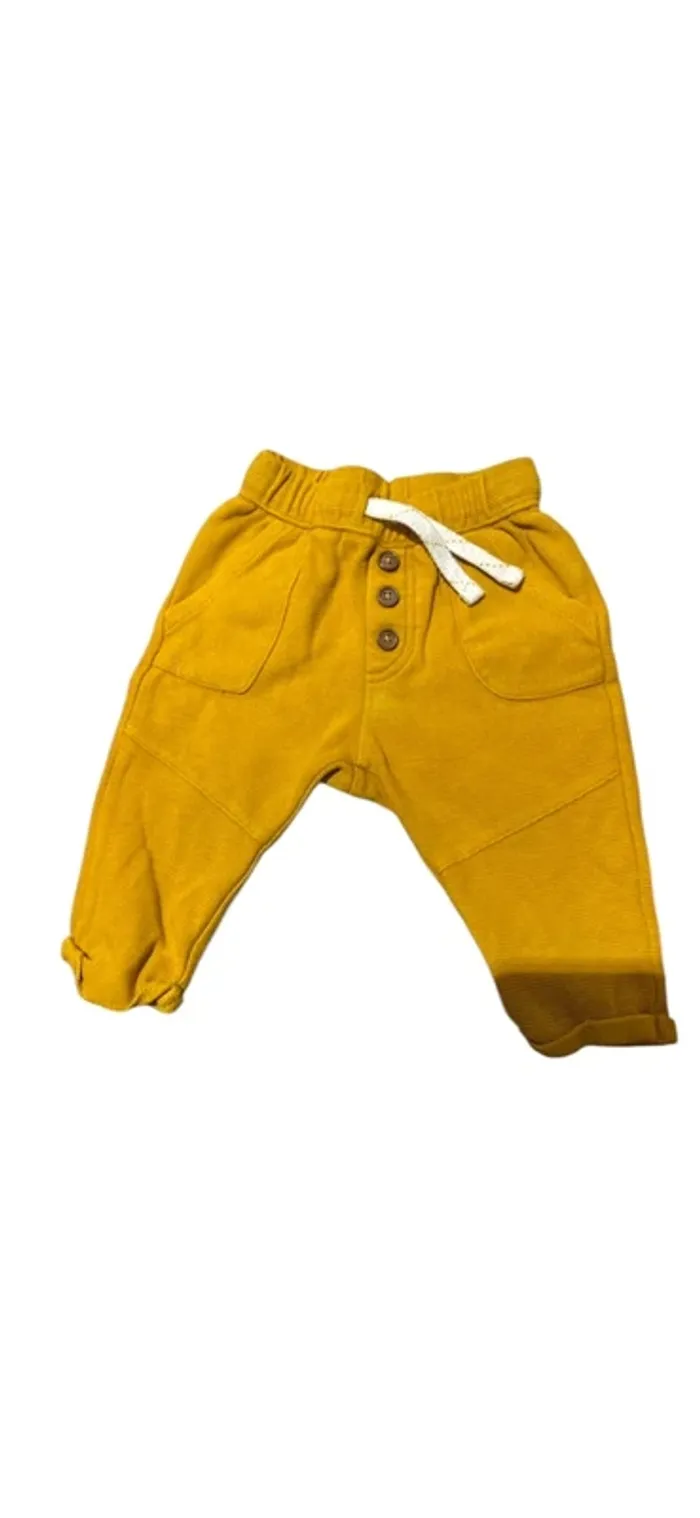 Lot de 4 pantalons 9 mois – Très bon état - photo numéro 4