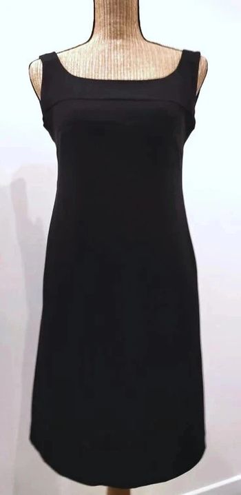 25 € Robe noire taille 36