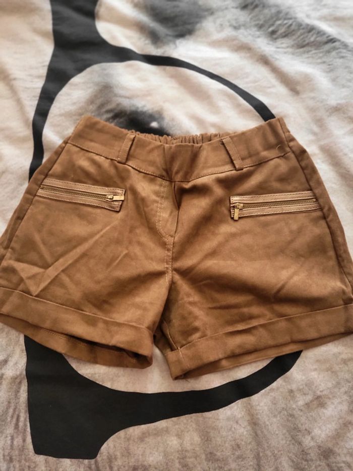 Short marron 16 ans