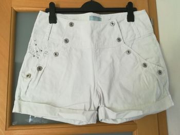 Short femme 44