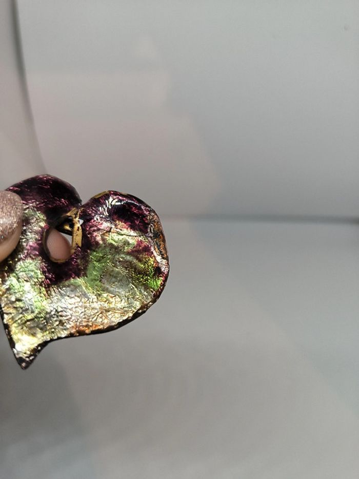Broche coeur en émail - photo numéro 2