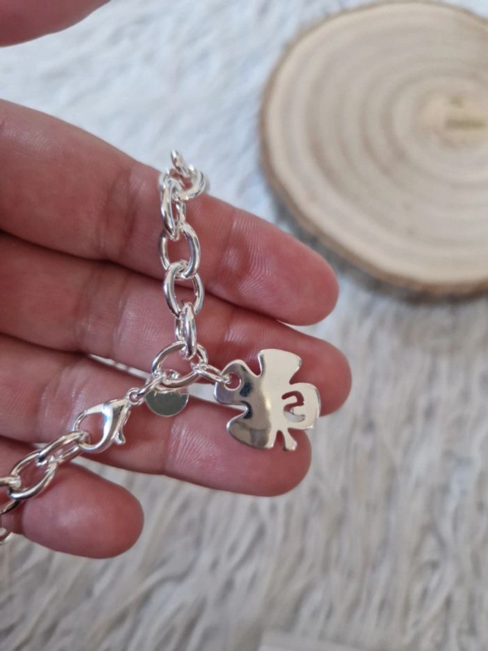 Magnifique bracelet avec breloque trèfle - photo numéro 2