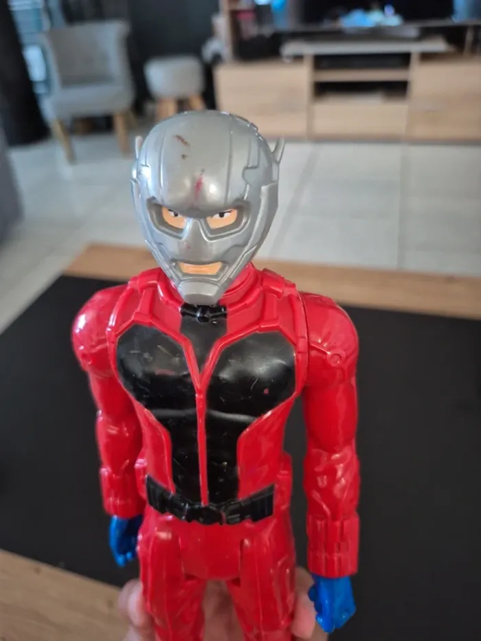 Figurine ant man - photo numéro 2