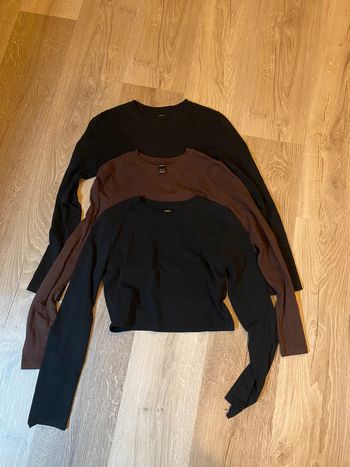 lot de trois. CROP, top, manches longues noir et marron Shein taille S.