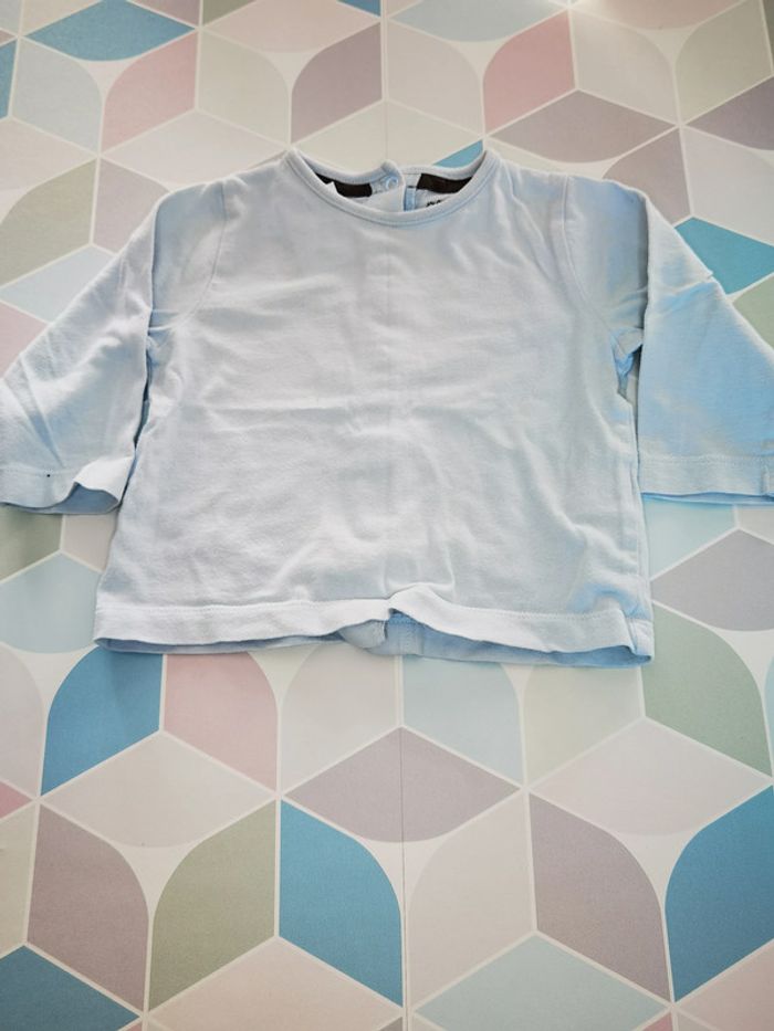 D3570 - lot de 2 tee-shirt garçon 6 mois - photo numéro 3