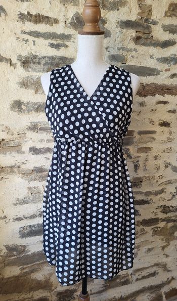 Robe d'été à pois noire et blanche Made in Italy Taille 38 