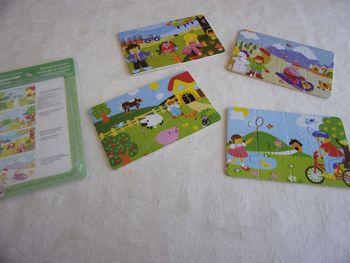 Pochette de 4 puzzles - neuf