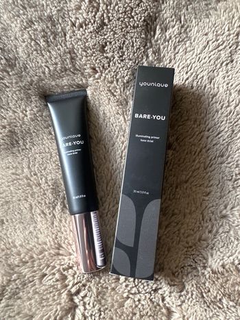 Base éclat Younique