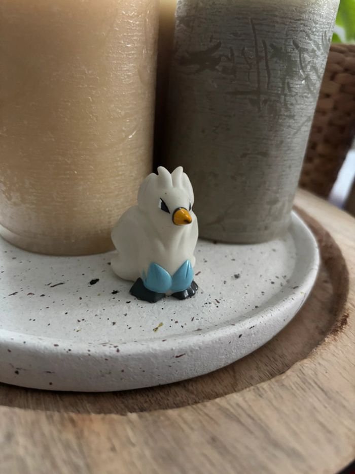 Swanna Pokémon figurine de doigt 2010 Nintendo bandai