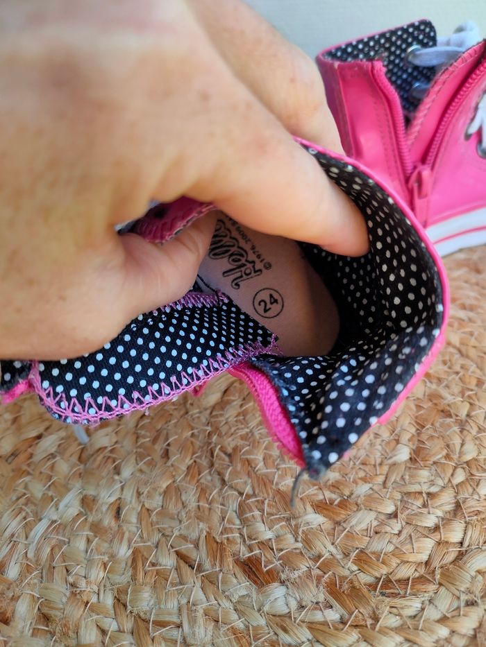 Baskets rose Hello Kitty taille 24 - photo numéro 10