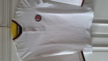 Tee-shirt