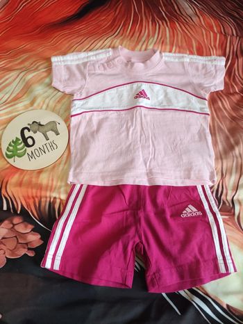 Ensemble t-shirt et short Adidas 6/9 mois