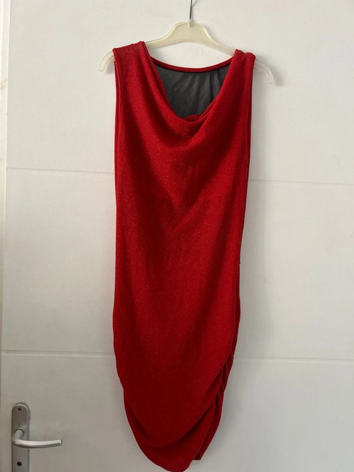 Robe rouge