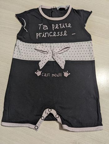 Combishort bébé