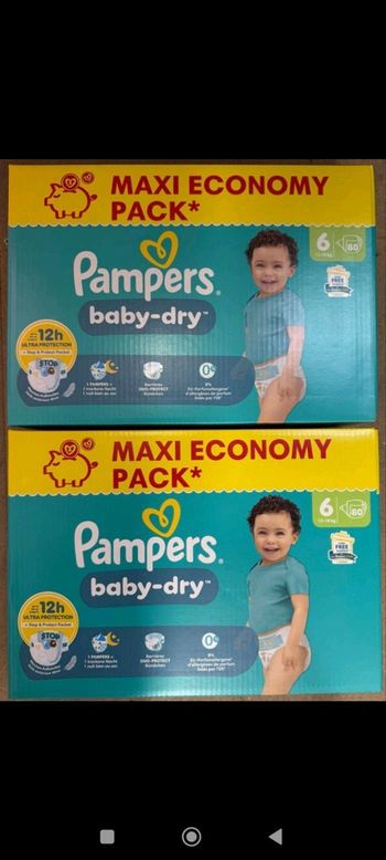 160 couches Pampers taille 6