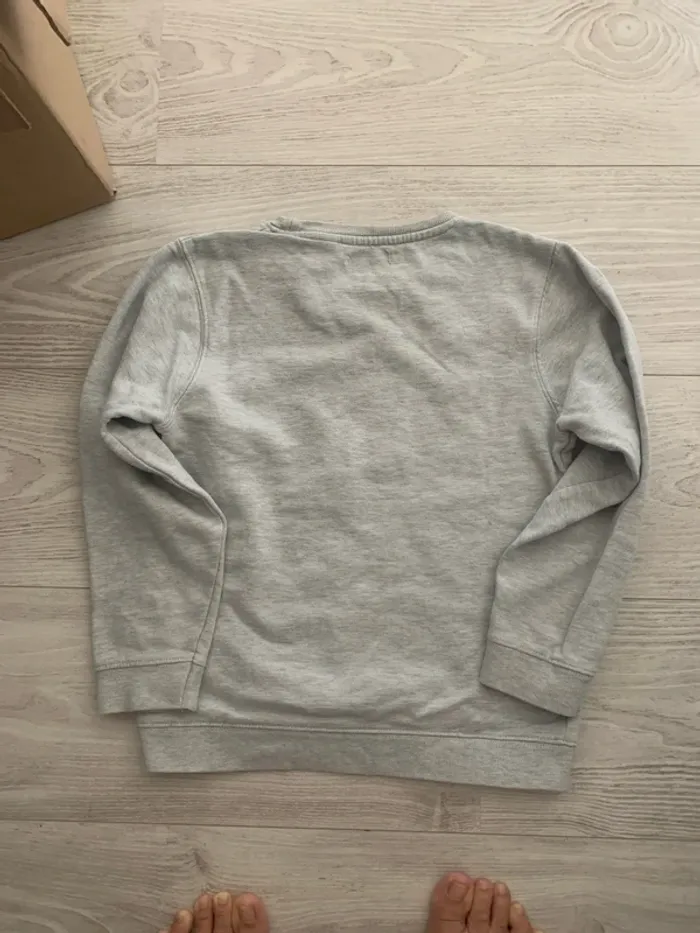 Sweat gris - photo numéro 4