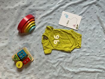 body manches courtes vert fluo ouverture devant 1 mois orchestra