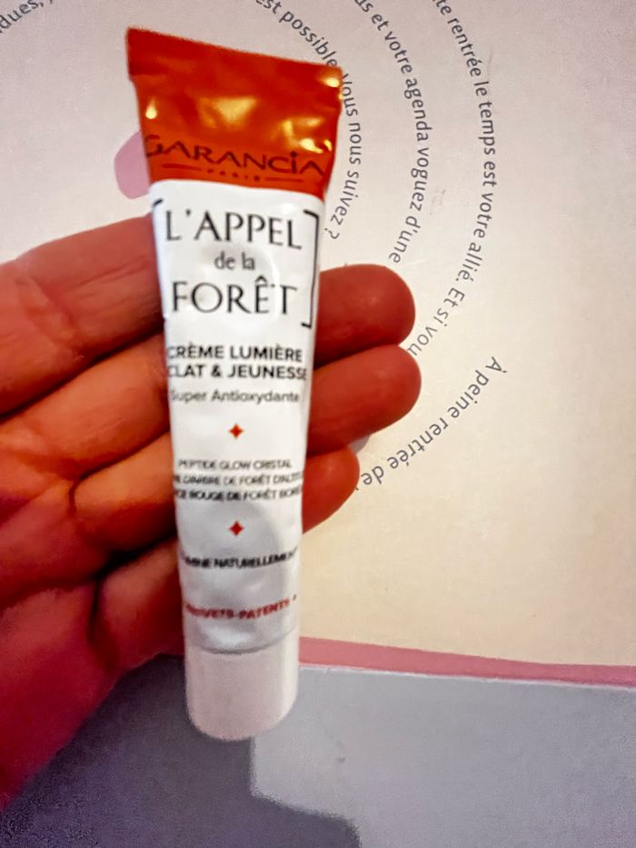 Soin visage, crème éclat jeunesse, l’appel de la forêt - photo numéro 2