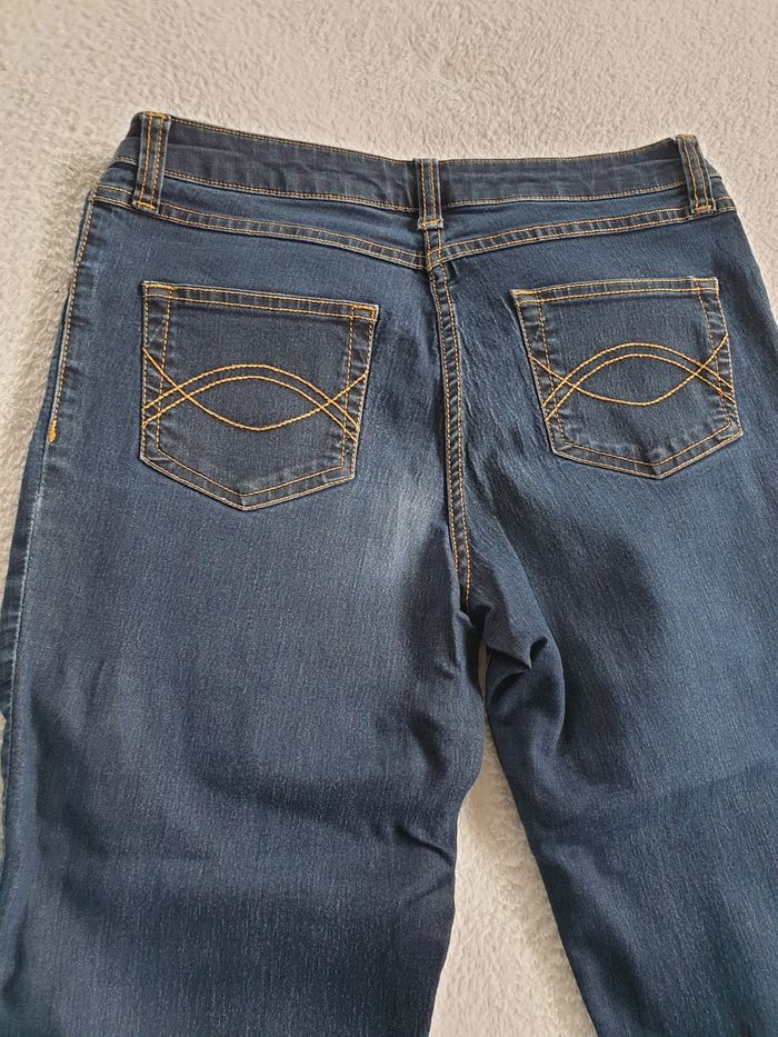 Jean femme 40 - photo numéro 6